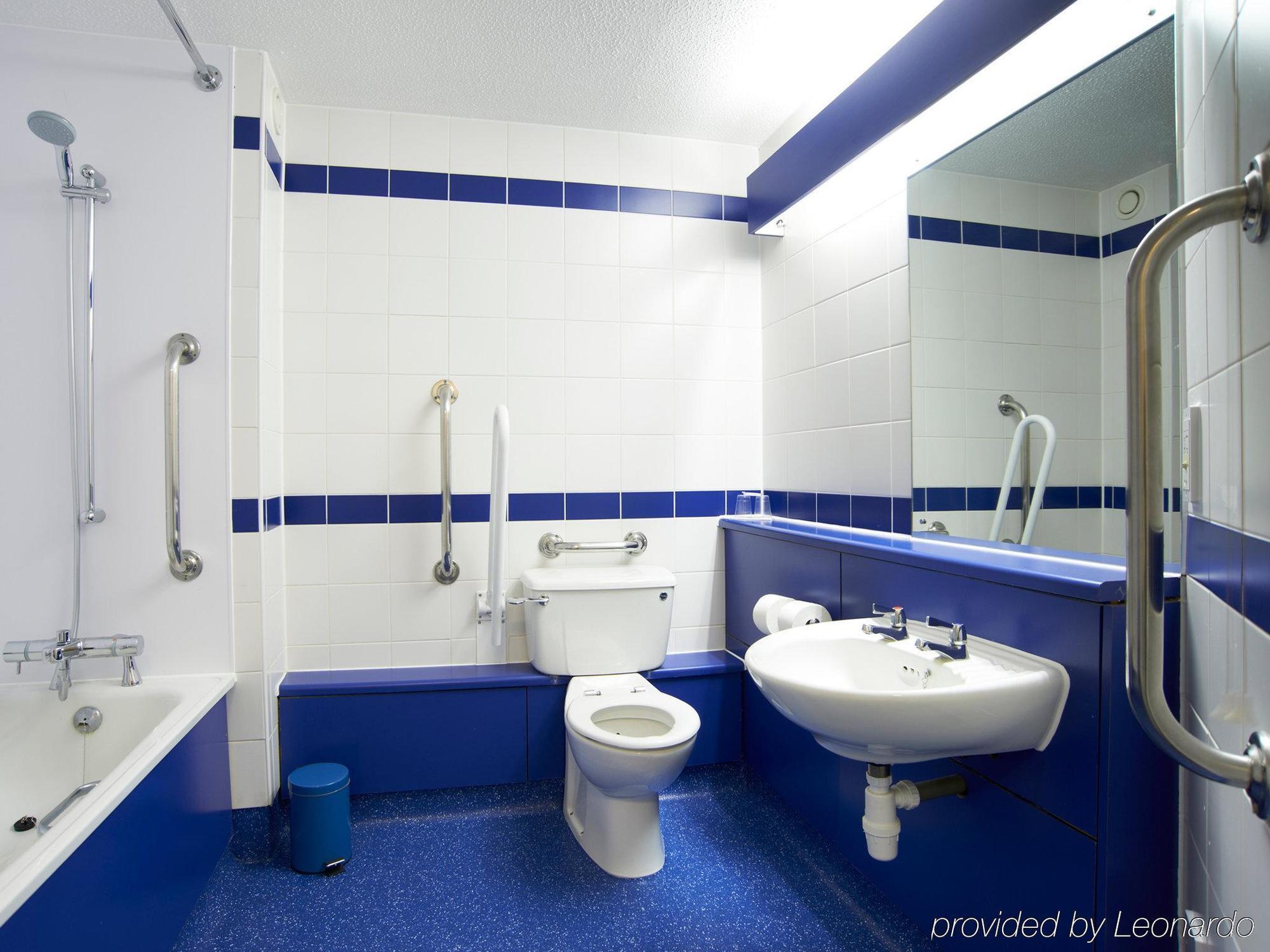 Travelodge Sheffield Central Buitenkant foto