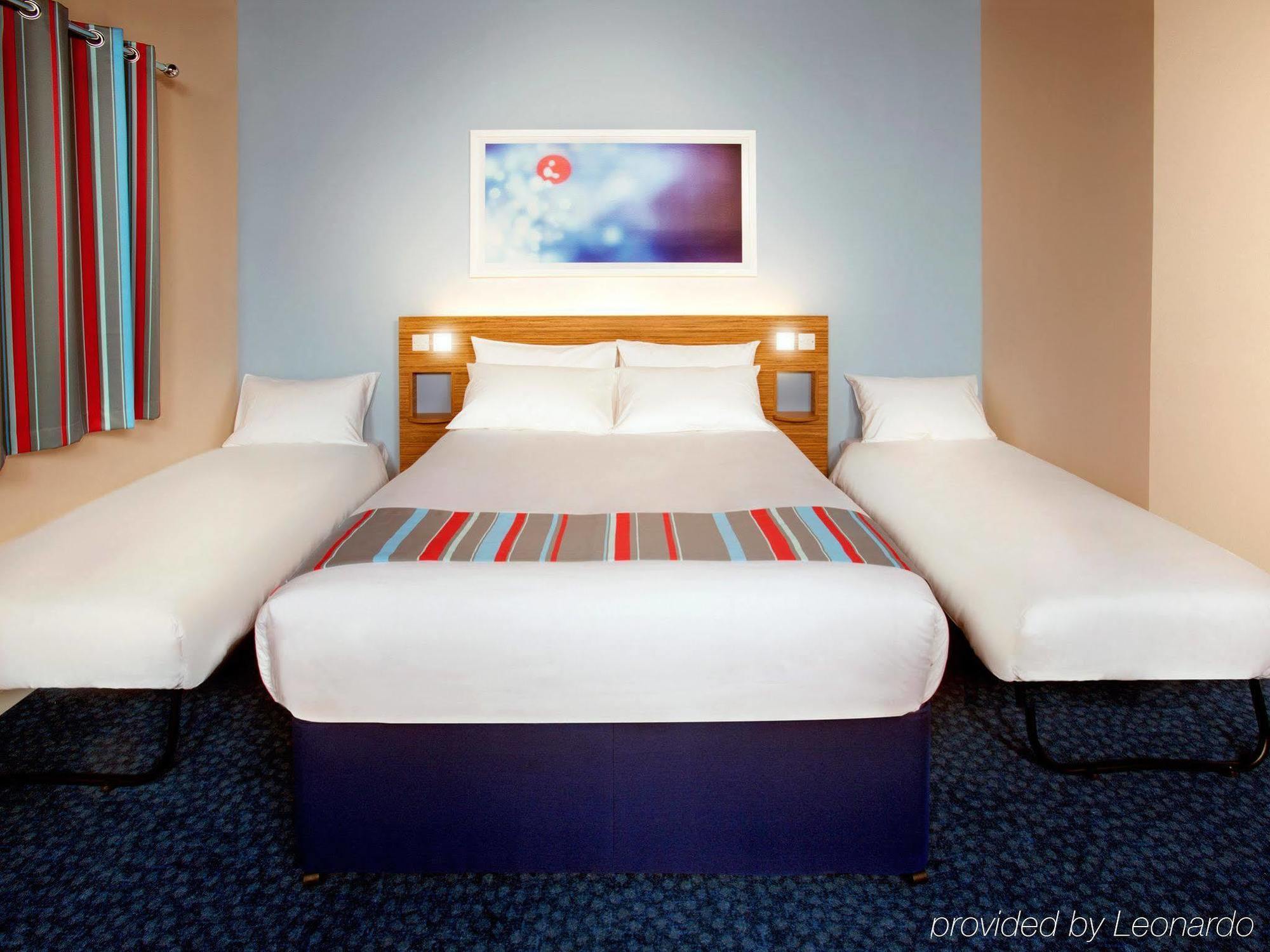 Travelodge Sheffield Central Buitenkant foto